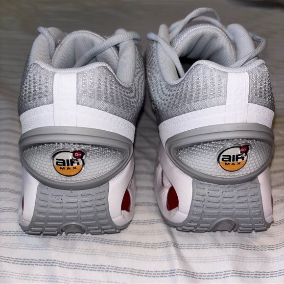 Nike Air Max Dn Platinum Silver Bullet Red DV3337 018 Shoes Sneakers Men’s 9